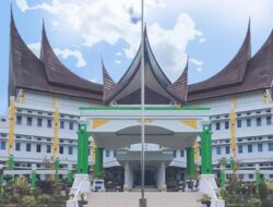 Mimpi Sekolah Rakyat di 50 Kota Karam: Lobi Kementerian Terjebak Dalam Ritual Formalitas Mimpi Sekolah Rakyat di 50 Kota Karam: Lobi Kementerian Terjebak Dalam Ritual Formalitas