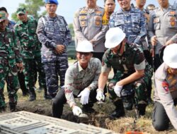 Bupati Ardito Letakkan Batu Pertama Pembangunan 80.000 Gerai Koperasi Merah Putih
