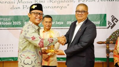 Bupati Ardito Buka Seminar dan Pelatihan Notaris Pembuat Akta Koperasi