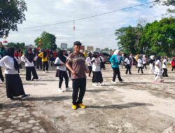 Camat Way Pengubuan Ajak Warga Hidup Sehat dan Peduli Sesama Lewat Senam Sehat dan Donor Darah Bersama PMI Lampung Tengah