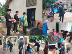 Victorius Beni Wibisono Gelar Jumat Berkah, Bagikan Sembako di Poncowati dan Adijaya