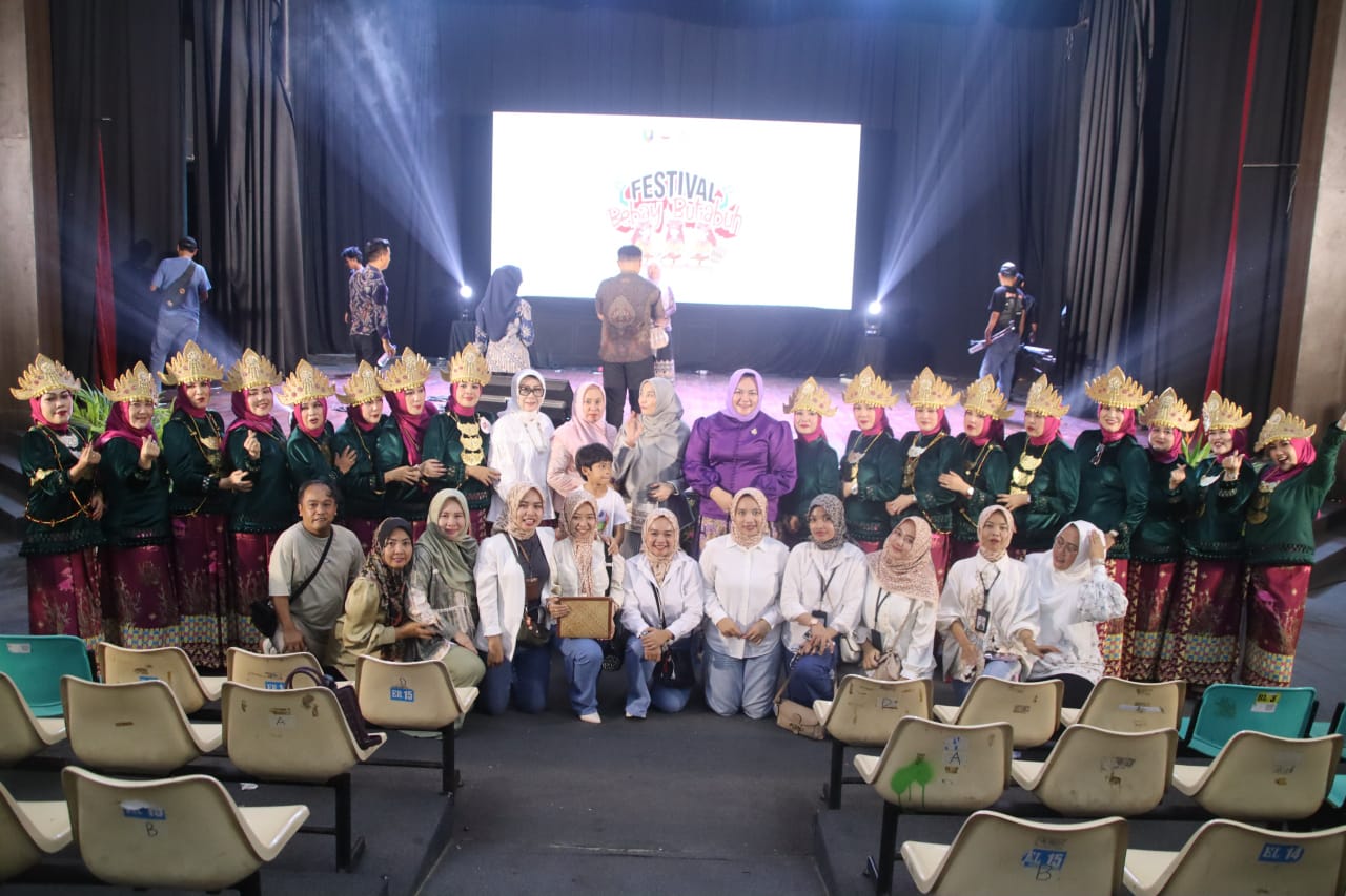Tubaba Raih Juara II Festival Bebay Betabuh 2025 di Bandar Lampung