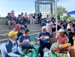 DLH Lampung Tengah Dukung CFD Disporapar dengan Kegiatan Tukar Sampah Jadi Jajanan dan undian Suvenir