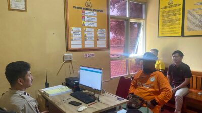 Polres Tulang Bawang Barat Selidiki Video Viral Nenek Korban Curas Diturunkan di Jalan Raya Tata Karya