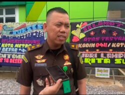 Kejari Lampung Tengah Telaah Laporan Dugaan Korupsi Seragam Batik dan Buku Ramadan yang Libatkan SR, Paman Bupati