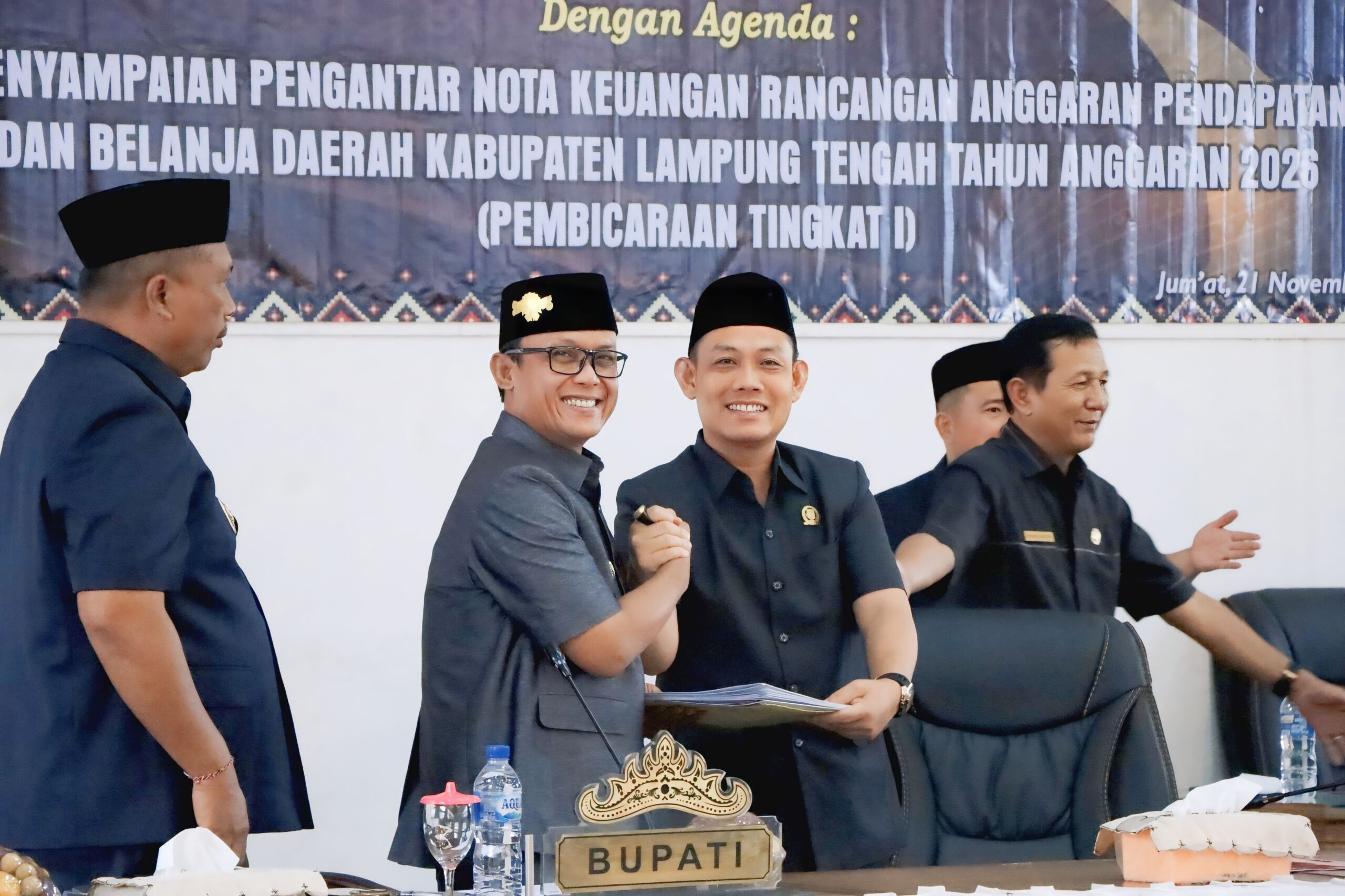 DPRD Lampung Tengah Gelar Paripurna Penyampaian Nota Keuangan RAPBD 2026