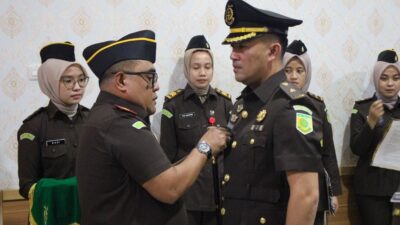 Pulang ke Sulawesi Selatan, Median Suwardi Resmi Jabat Kasi Intel Kejari Takalar: Padukan Ketajaman Pidsus dan Humanisme Intelijen Pulang ke Sulawesi Selatan, Median Suwardi Resmi Jabat Kasi Intel Kejari Takalar: Padukan Ketajaman Pidsus dan Humanisme Intelijen