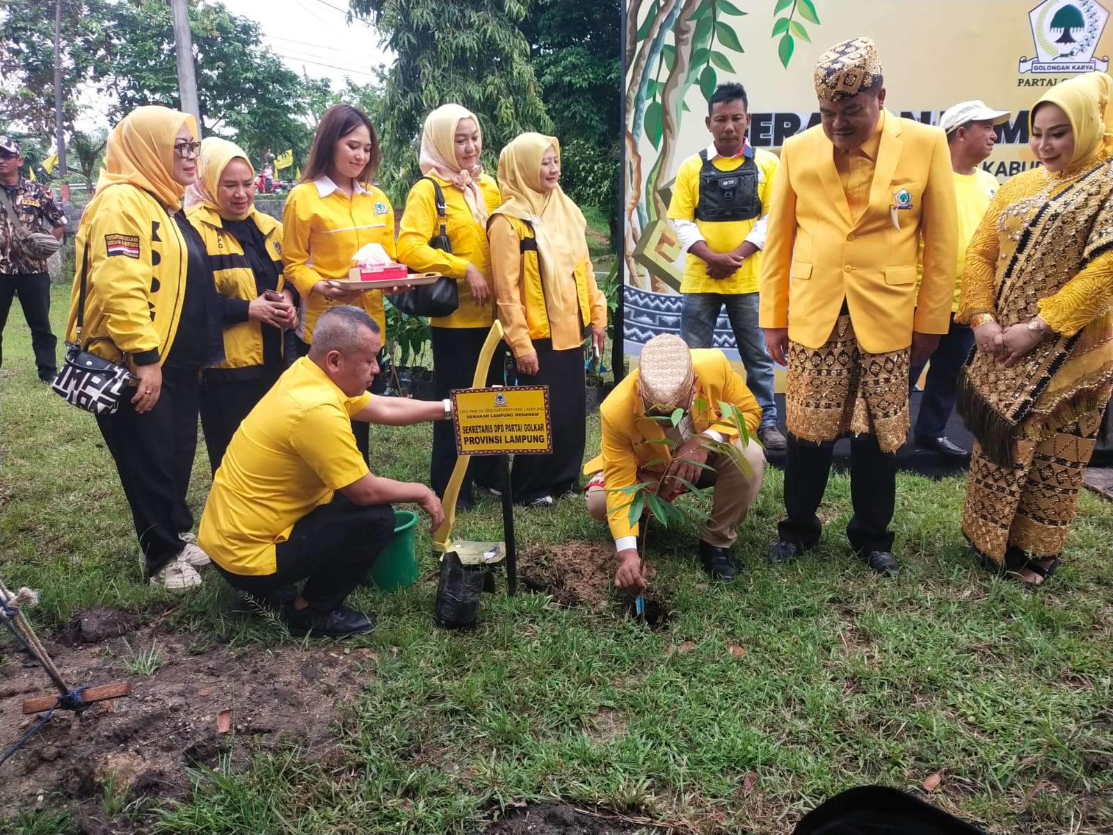 Musda XI Partai Golkar Lampung Tengah Dibuka dengan Gerakan Menanam Pohon