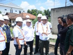 Groundbreaking Jalan Metro–Wates dan Metro–Kota Gajah, Komang Koheri Dampingi Gubernur Lampung