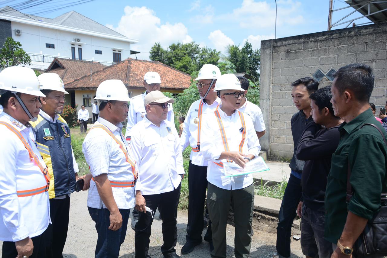 Groundbreaking Jalan Metro–Wates dan Metro–Kota Gajah, Komang Koheri Dampingi Gubernur Lampung