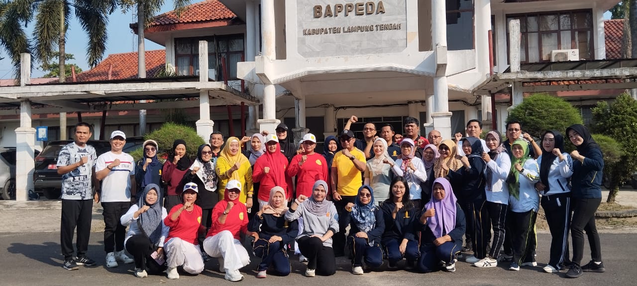 Ibu Bupati Ni Ketut Dewi Nadi Dorong Budaya Hidup Sehat Lewat Senam Sekinker Gelowing